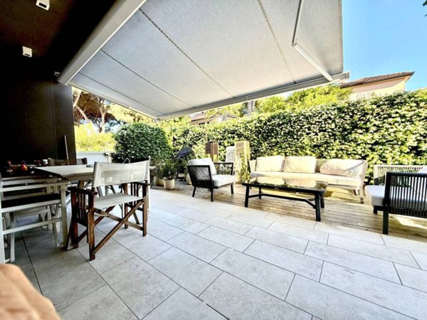 appartamento in vendita a Cervia in zona Milano Marittima
