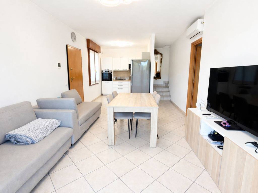 casa indipendente in vendita a Cervia in zona Villa Inferno