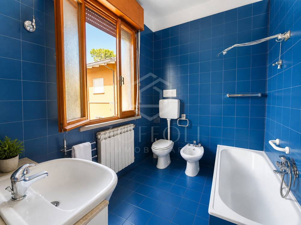 casa indipendente in vendita a Cervia in zona Terme