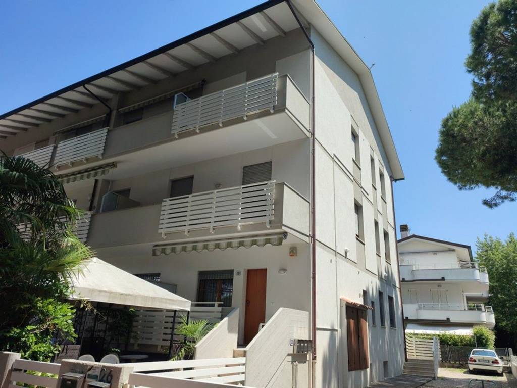 appartamento in vendita a Cervia in zona Milano Marittima