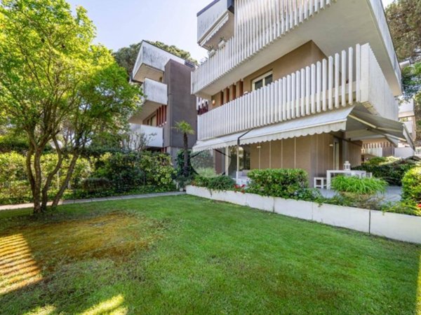 casa indipendente in vendita a Cervia in zona Milano Marittima