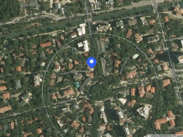 locale commerciale in vendita a Cervia in zona Milano Marittima