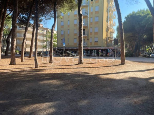 negozio in vendita a Cervia