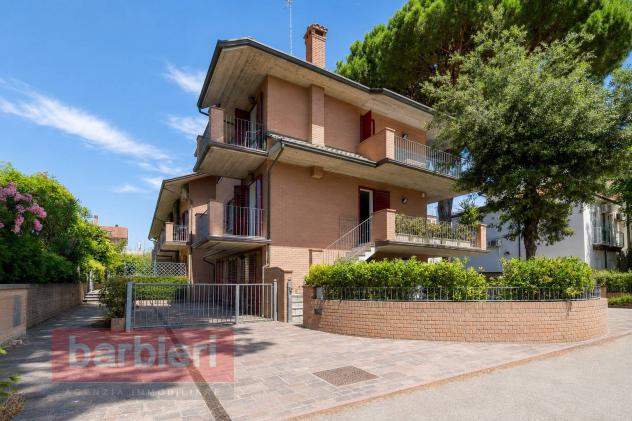 casa indipendente in vendita a Cervia