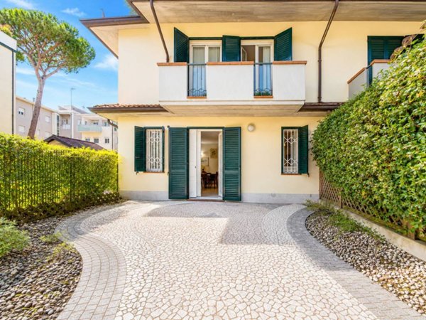 casa indipendente in vendita a Cervia in zona Milano Marittima