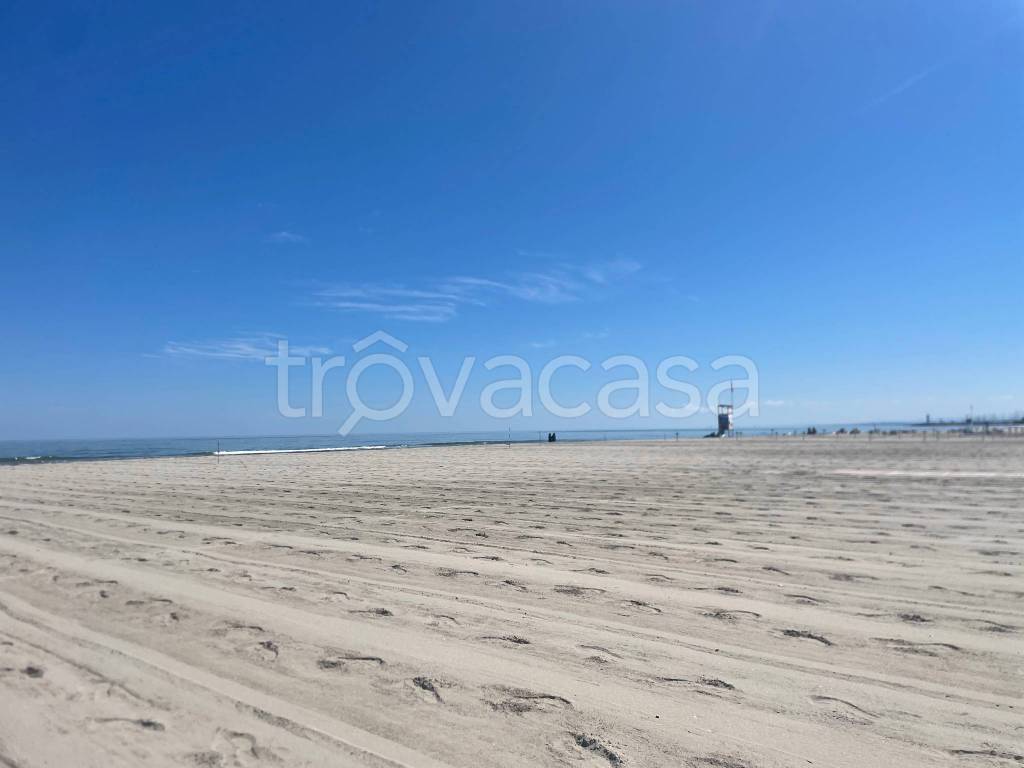casa indipendente in vendita a Cervia in zona Pinarella