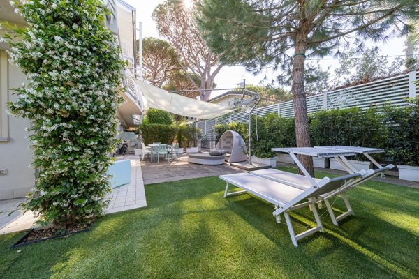 appartamento in vendita a Cervia in zona Milano Marittima