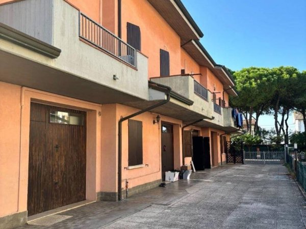 casa indipendente in vendita a Cervia
