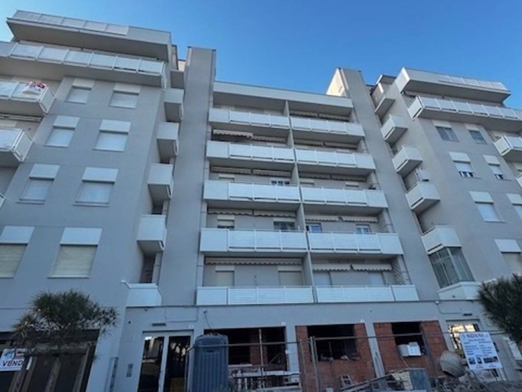 appartamento in vendita a Cervia in zona Milano Marittima