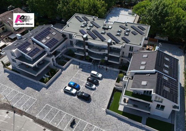 appartamento in vendita a Cervia in zona Pinarella