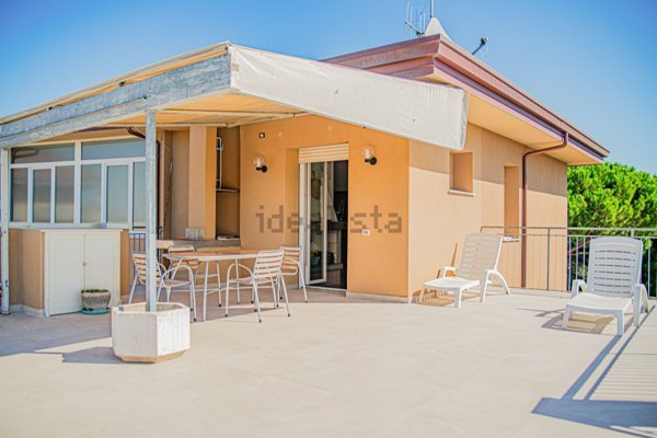 appartamento in vendita a Cervia in zona Pinarella