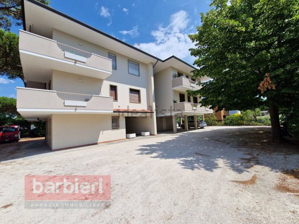 appartamento in vendita a Cervia in zona Pinarella
