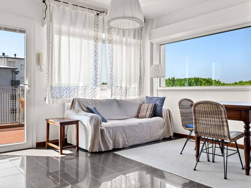 appartamento in vendita a Cervia in zona Milano Marittima