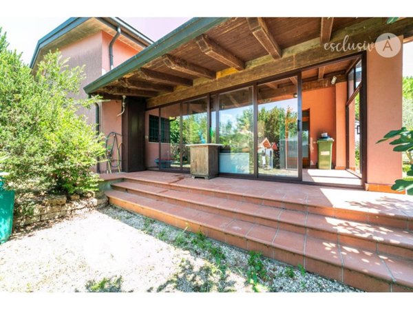 casa indipendente in vendita a Cervia in zona Montaletto