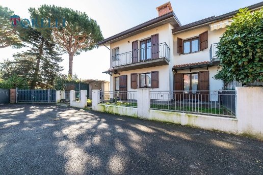casa indipendente in vendita a Cervia