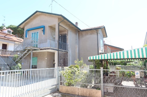 appartamento in vendita a Cervia in zona Terme