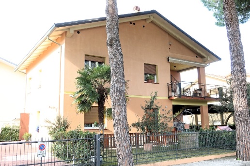 appartamento in vendita a Cervia in zona Pinarella
