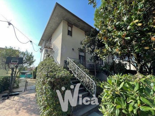 casa indipendente in vendita a Cervia in zona Terme