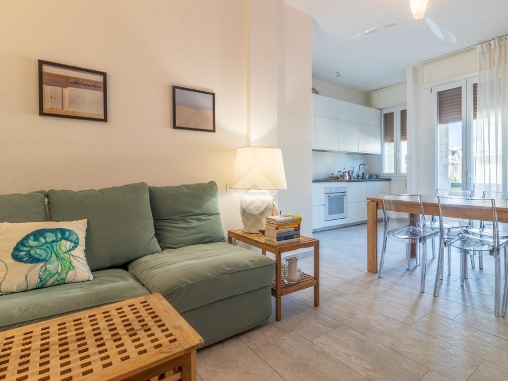 appartamento in vendita a Cervia in zona Pinarella
