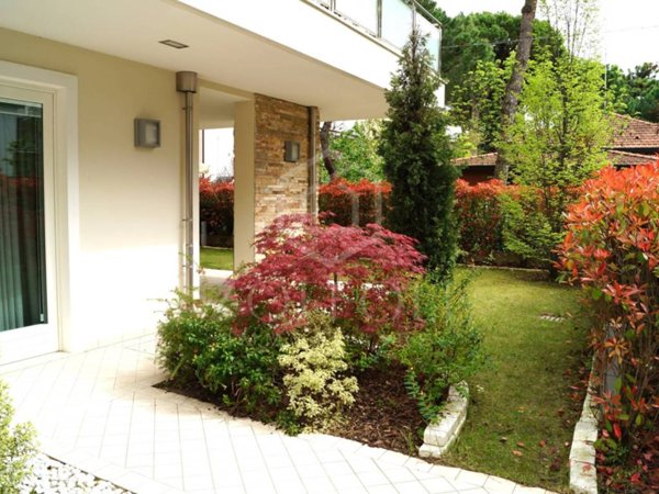 casa indipendente in vendita a Cervia in zona Milano Marittima