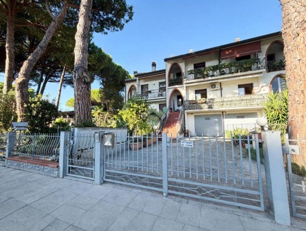 appartamento in vendita a Cervia in zona Milano Marittima