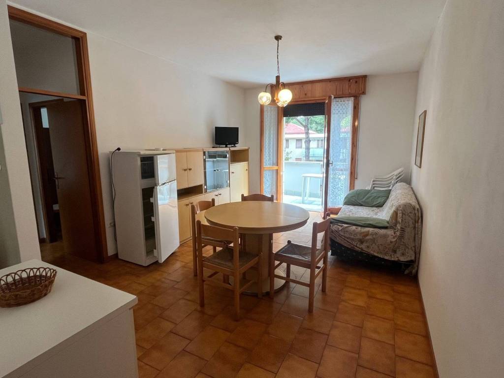 appartamento in vendita a Cervia in zona Pinarella