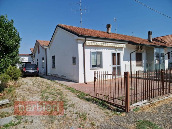 casa indipendente in vendita a Cervia in zona Villa Inferno