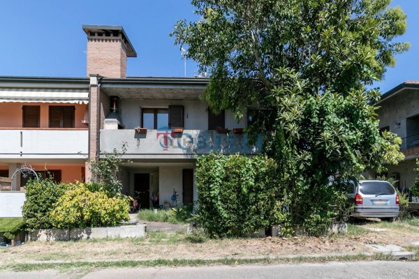 casa indipendente in vendita a Cervia in zona Montaletto