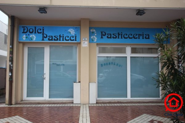 negozio in vendita a Cervia in zona Milano Marittima