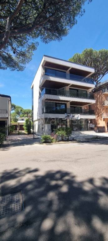 appartamento in vendita a Cervia in zona Milano Marittima