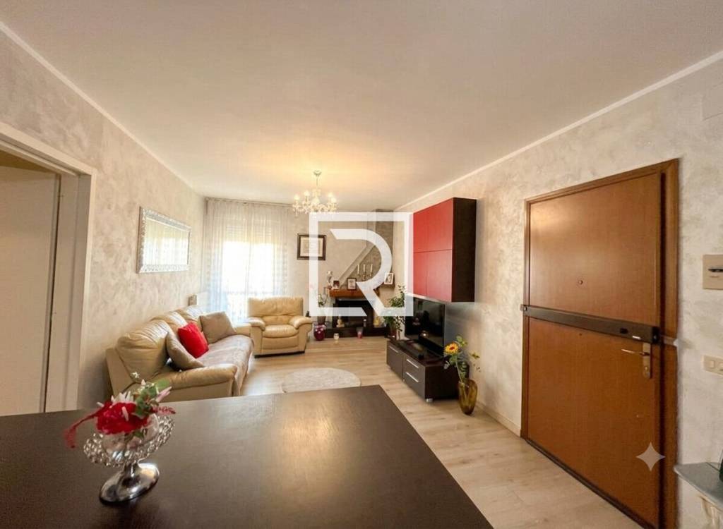 appartamento in vendita a Cervia in zona Pinarella