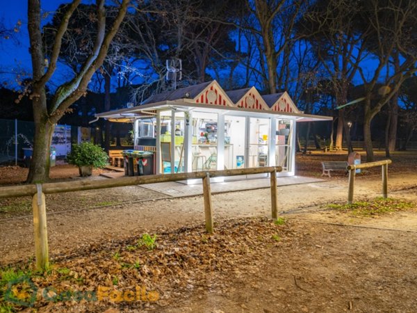 ufficio in vendita a Cervia in zona Milano Marittima