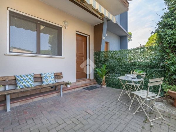 appartamento in vendita a Cervia in zona Milano Marittima