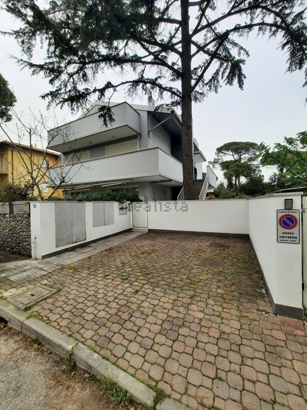 appartamento in vendita a Cervia in zona Milano Marittima
