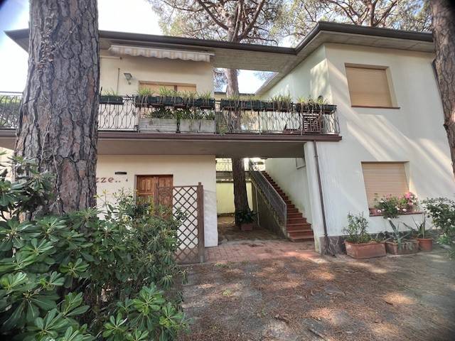 appartamento in vendita a Cervia in zona Milano Marittima