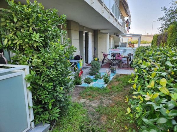 appartamento in vendita a Cervia in zona Milano Marittima