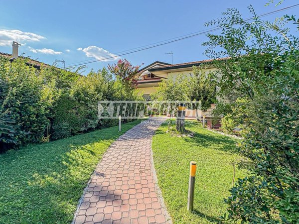 casa indipendente in vendita a Cervia in zona Pisignano