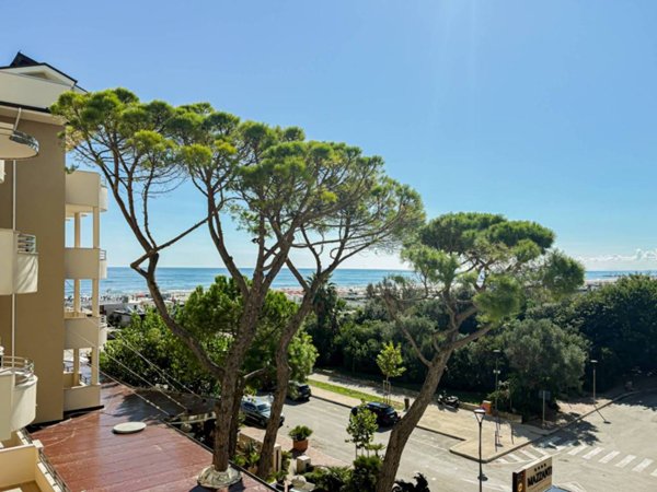 appartamento in vendita a Cervia in zona Milano Marittima