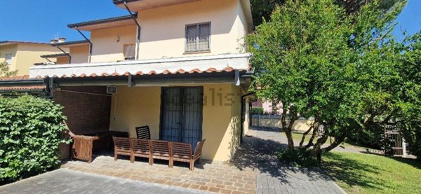 casa indipendente in vendita a Cervia