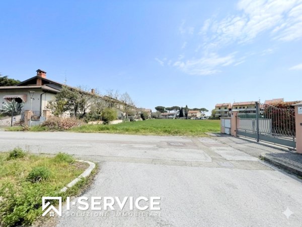 casa indipendente in vendita a Cervia in zona Milano Marittima