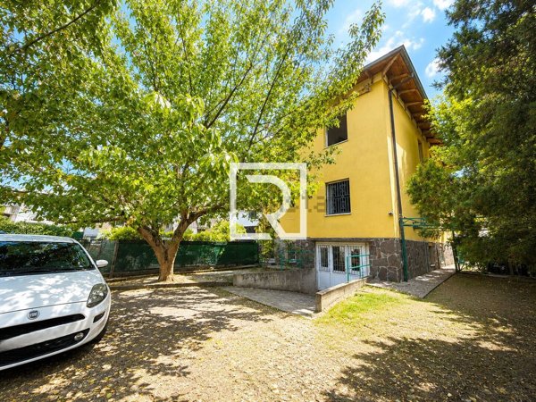 appartamento in vendita a Cervia in zona Pinarella