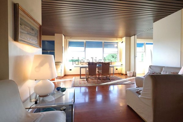 appartamento in vendita a Cervia in zona Milano Marittima