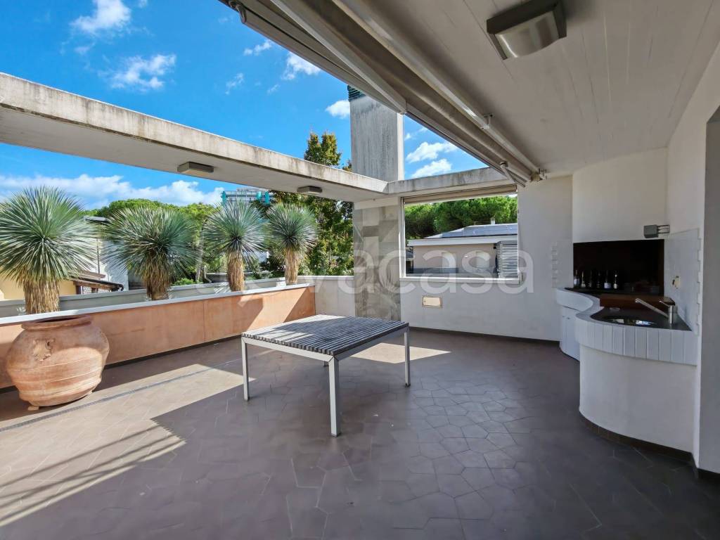 appartamento in vendita a Cervia in zona Milano Marittima