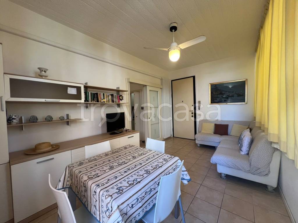 appartamento in vendita a Cervia in zona Milano Marittima