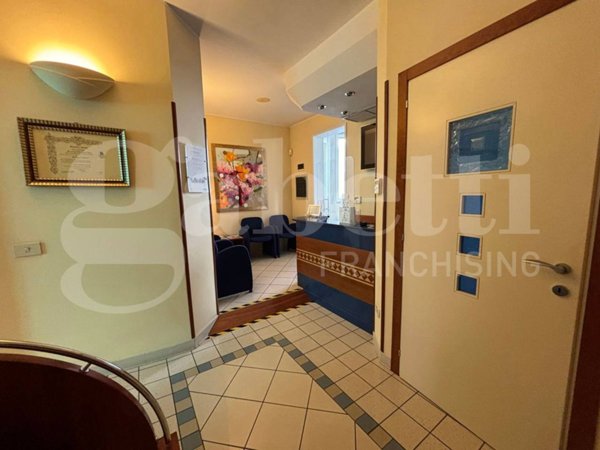 appartamento in vendita a Cervia in zona Milano Marittima