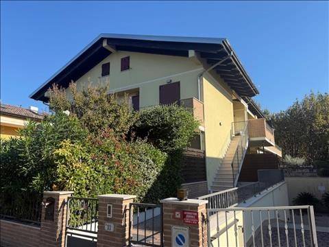 appartamento in vendita a Cervia in zona Pinarella