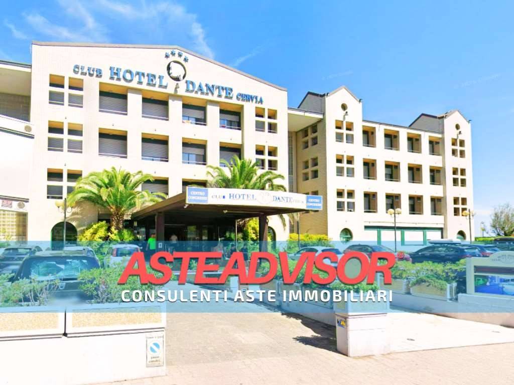 negozio in vendita a Cervia