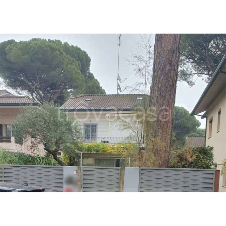 appartamento in vendita a Cervia in zona Milano Marittima