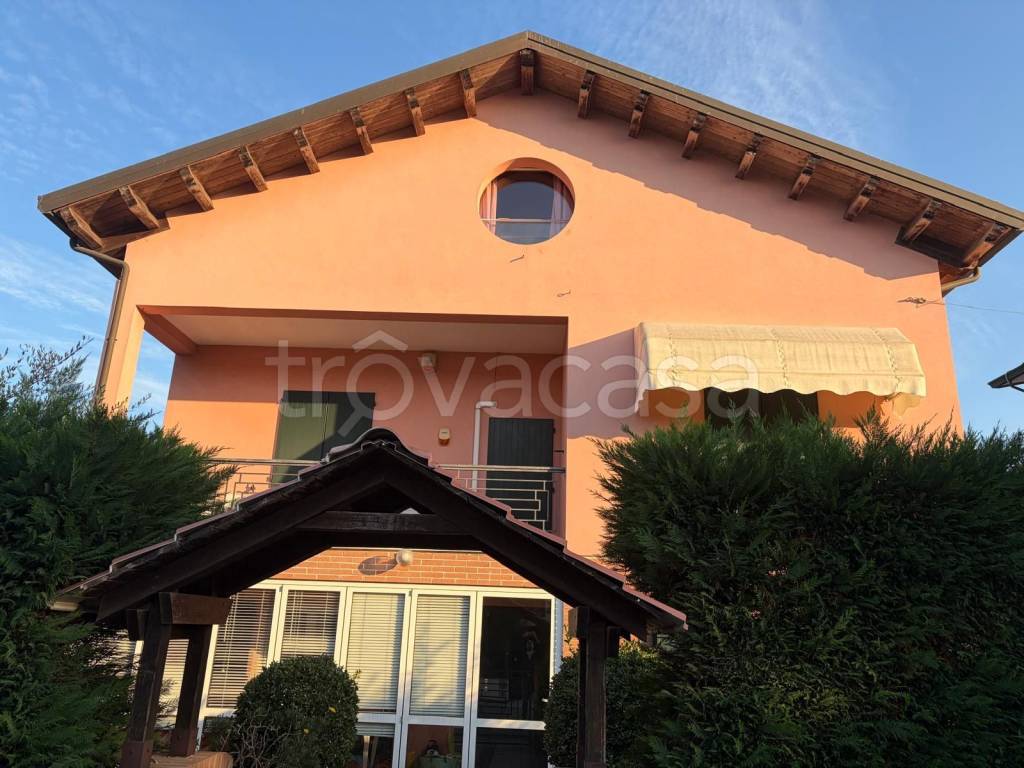 casa indipendente in vendita a Cervia in zona Terme