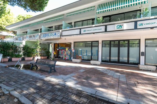 appartamento in vendita a Cervia in zona Pinarella
